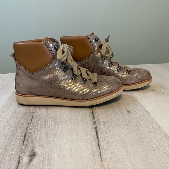 Bionica Womens Natick Two Tone Shimmer Lace Up Hiker Boot Taupe/Whiskey, Sz 10 - Picture 4 of 10